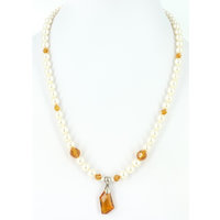 DE-ART Pendant & Pearls